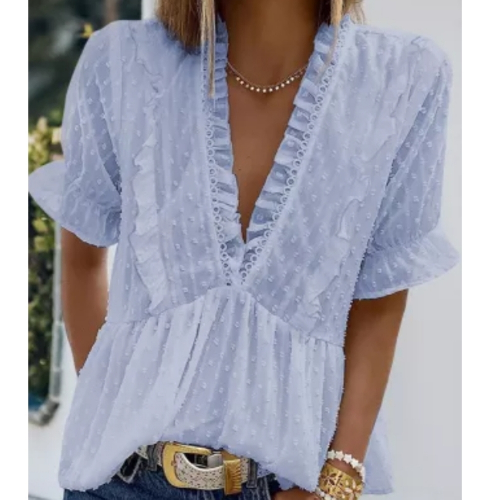 New boutique deep v ruffle dot top - Picture 5 of 12